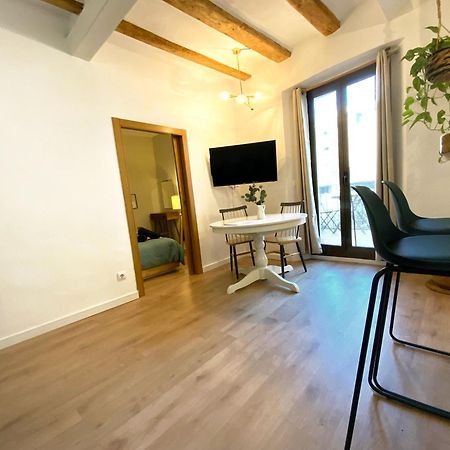 Cozy Apartment Old Town Girona Luaran gambar
